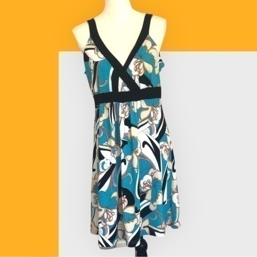 Suzie In The City Mint Green White And Black Colored Floral Dress Size L